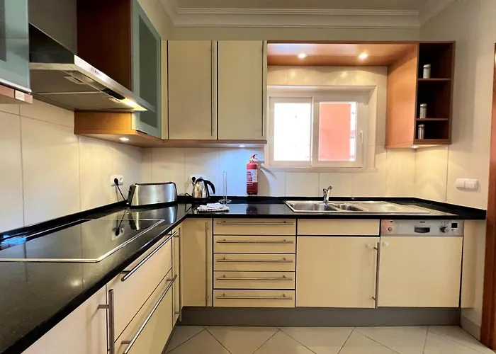 Vilamoura Victoria Gardens With Pool By Homing