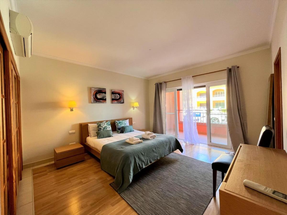 Victoria Gardens With Pool By Homing * Vilamoura