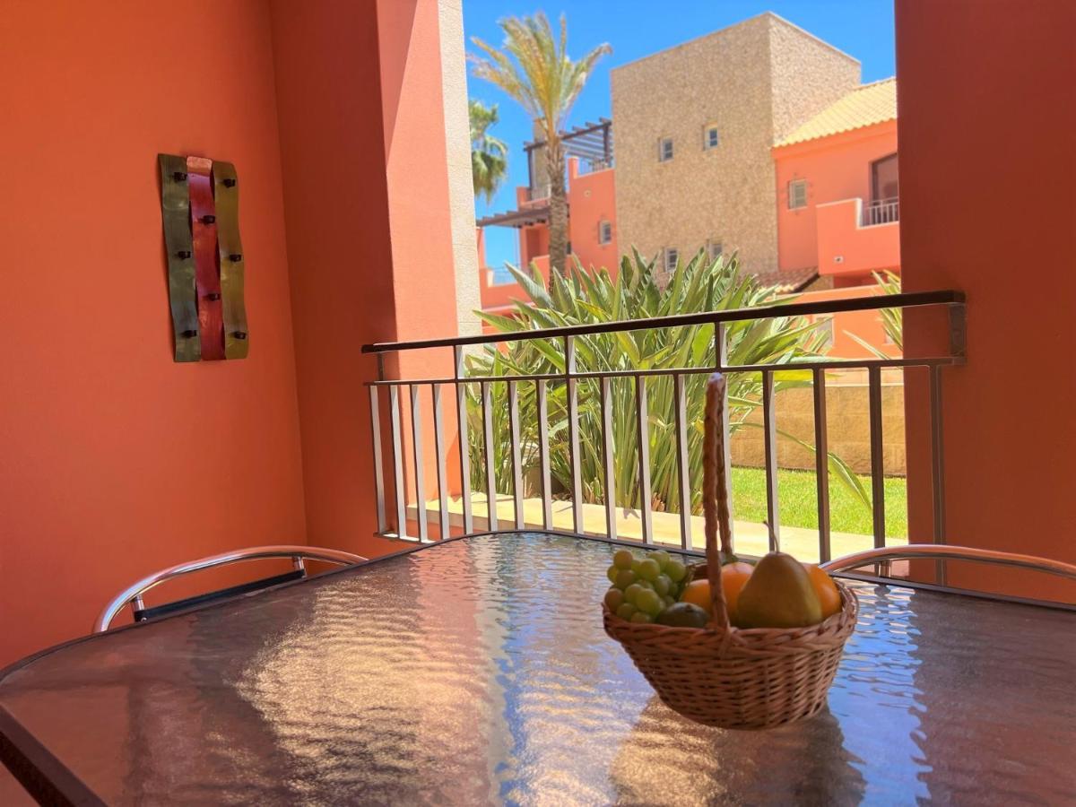 Victoria Gardens With Pool By Homing Apartment *