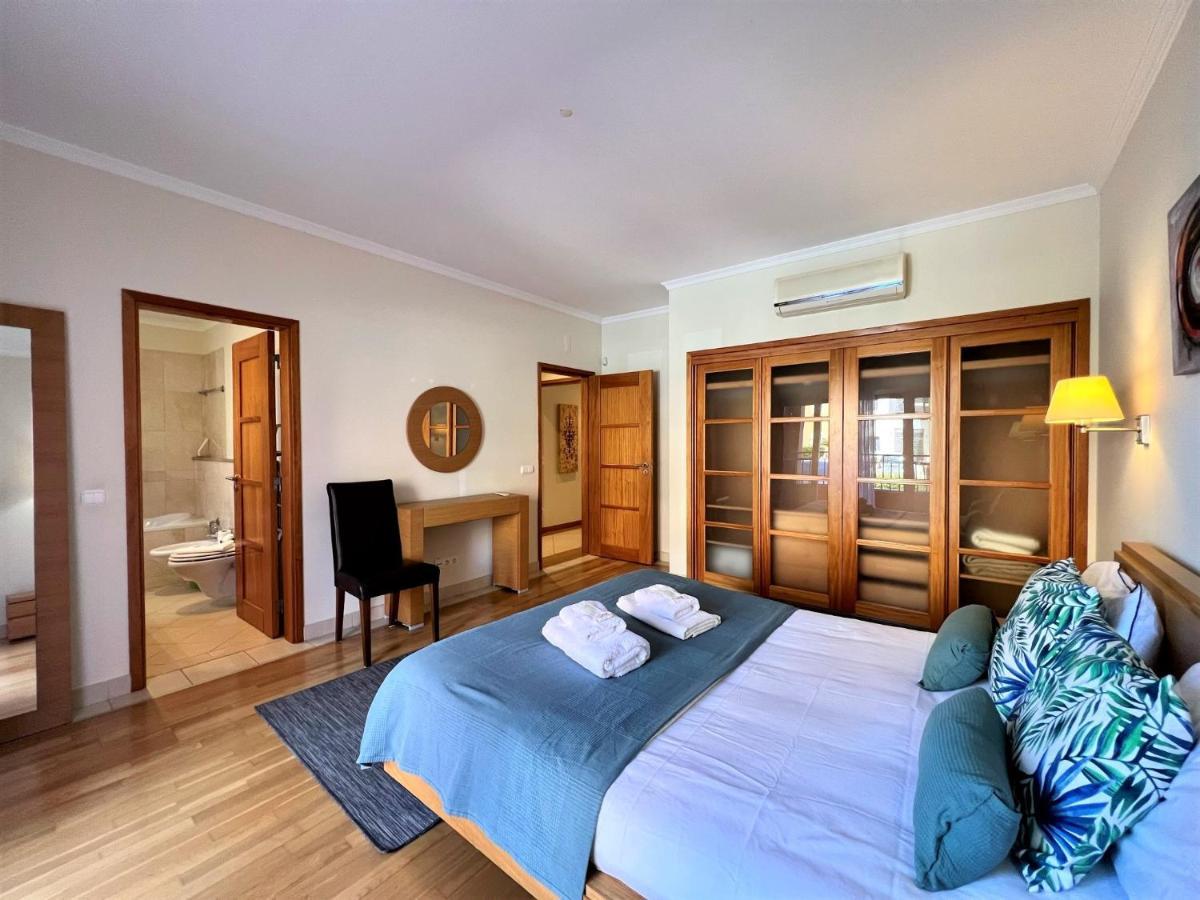 Victoria Gardens With Pool By Homing *